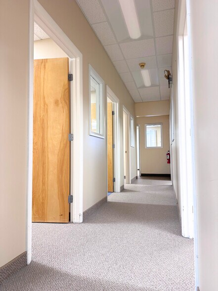 More Photos Of 182 N Main St, Fall River Office For Lease