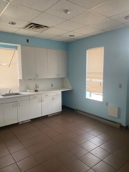 More Photos Of 1275 Bloomfield Ave, Fairfield Office For Lease