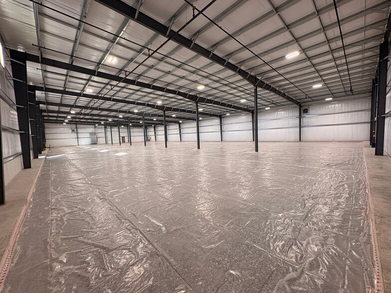 More Photos Of 4646 Arden Dr, Fort Wayne Warehouse For Sale