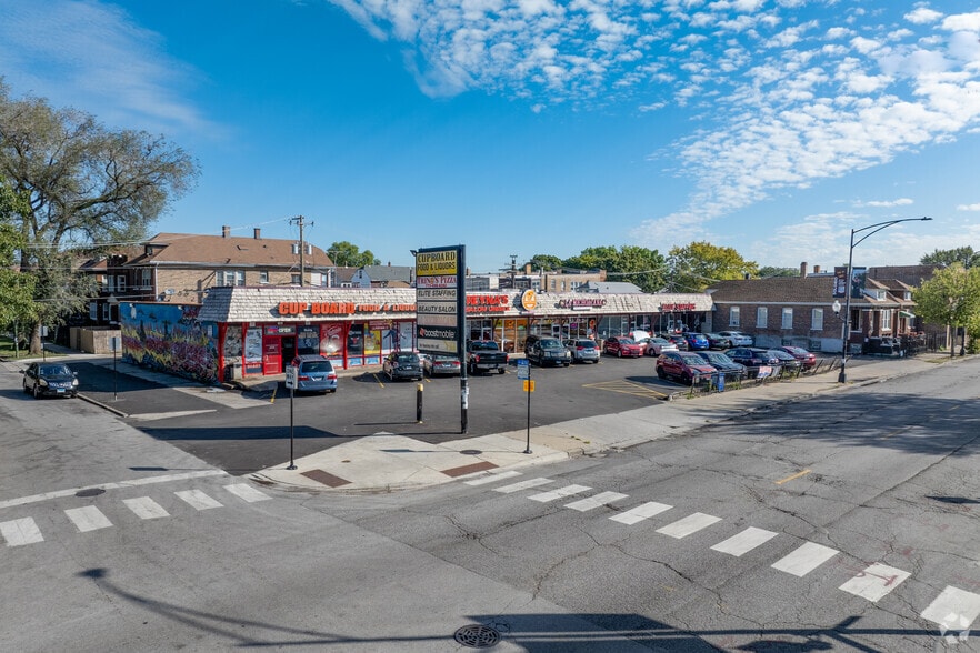 More Photos Of 3244-3260 W 55th St, Chicago Unknown For Lease