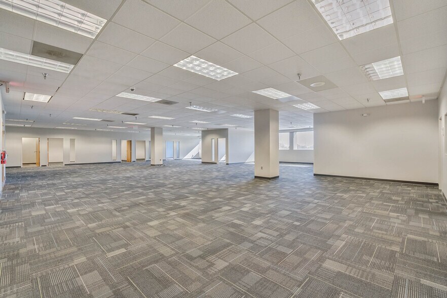 More Photos Of 2201 Lucien Way, Maitland Office For Lease