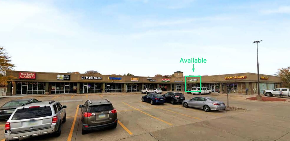 More Photos Of 502 N Ankeny Blvd, Ankeny Health Club For Lease