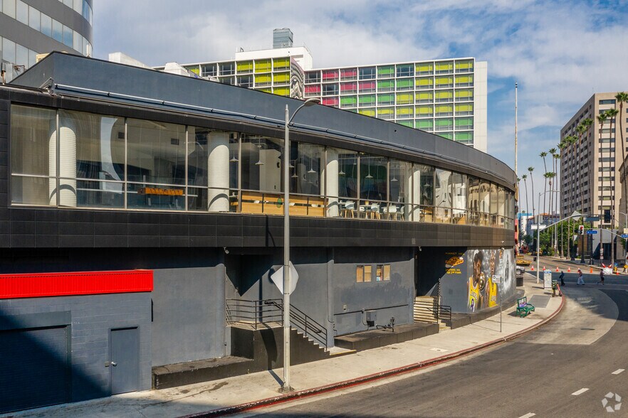 More Photos Of 3500 Wilshire Blvd, Los Angeles General Retail For Sale