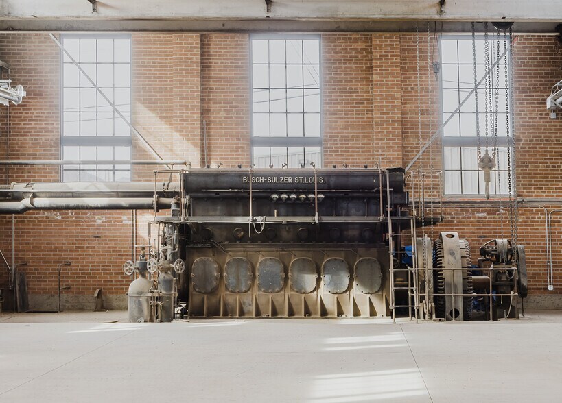 More Photos Of 755 W Silver St, Elko Contractor Storage Yard For Lease