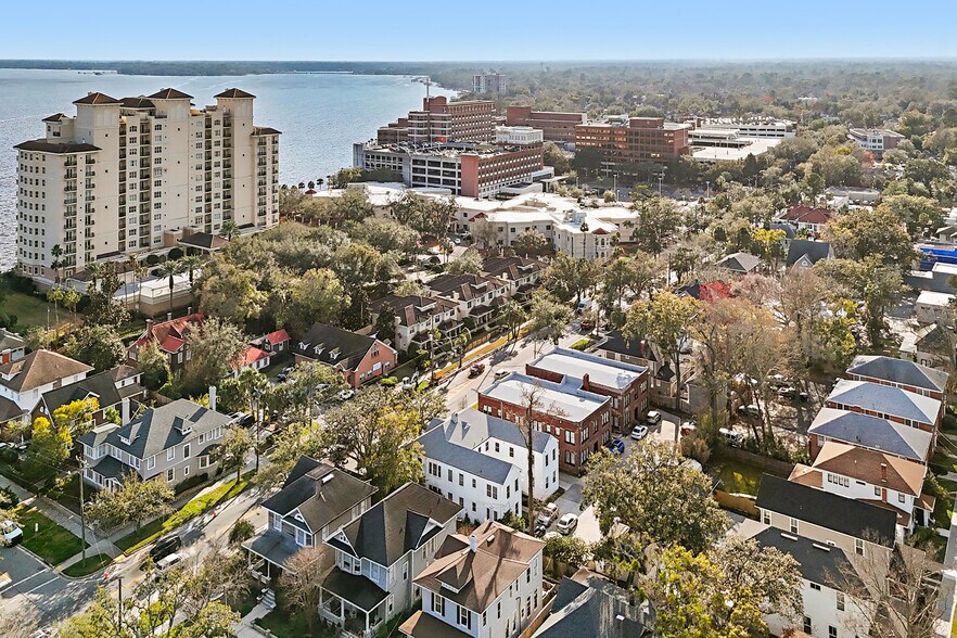 More Photos Of 2321 Riverside Ave, Jacksonville Apartments For Sale
