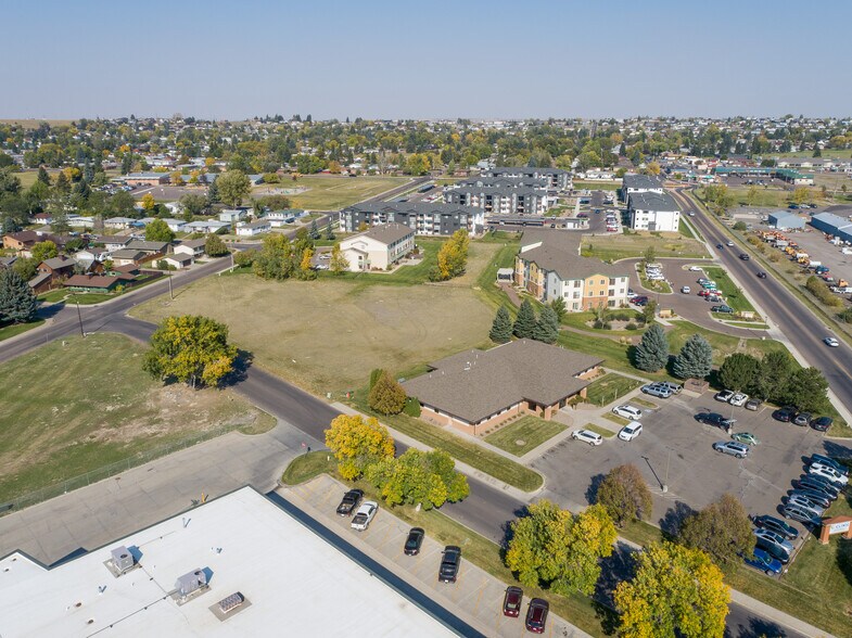 More Photos Of 25 16th Avenue NW, Great Falls Land For Sale