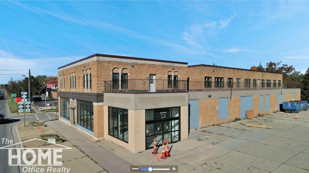 More Photos Of 344 W Main St, Owosso Storefront Retail Residential For Lease