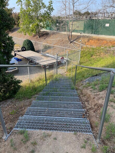 More Photos Of 429 Industrial Way, Fallbrook Light Manufacturing For Lease