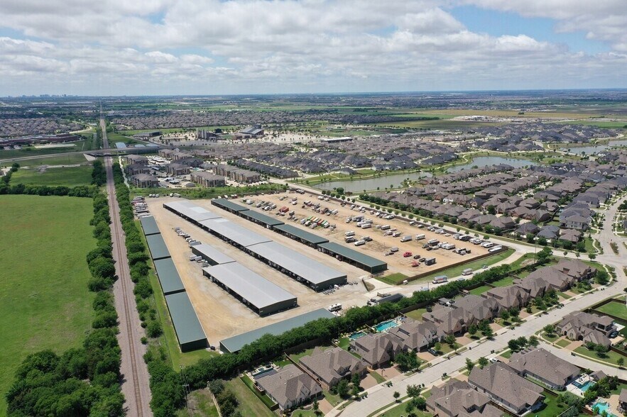 More Photos Of 4022 Prairie Xing Dr, Celina Land For Lease