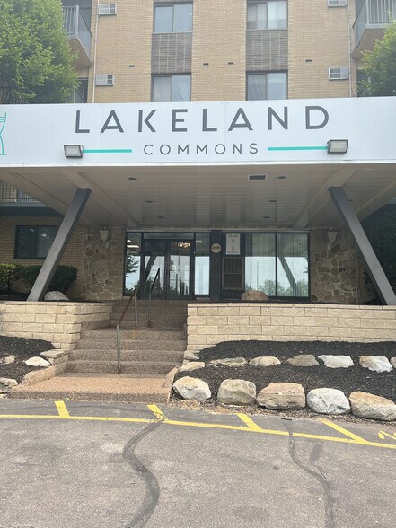 More Photos Of 25450-25454 Euclid Ave, Euclid Apartments For Sale