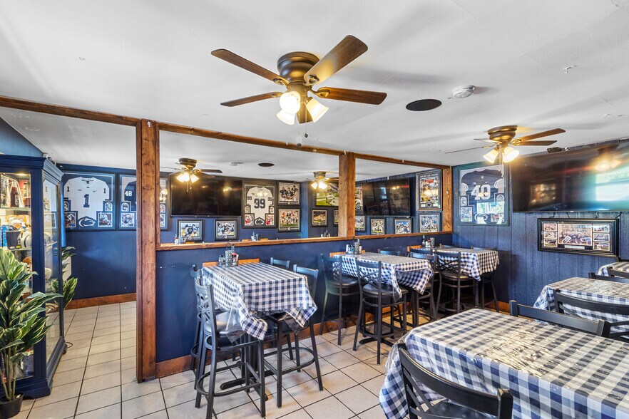 More Photos Of 1535 Port Matilda Hwy, Philipsburg Hotel For Sale