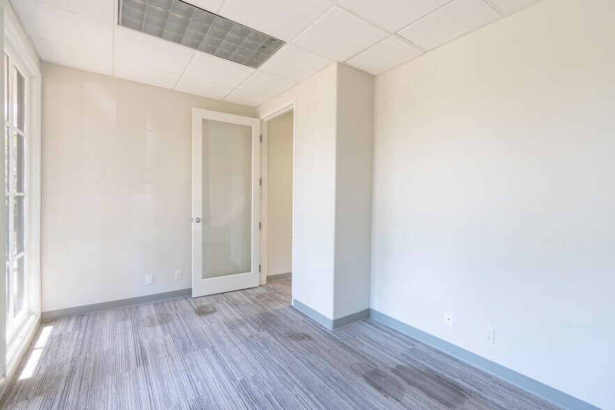 More Photos Of 27442 Calle Arroyo, San Juan Capistrano Medical For Lease