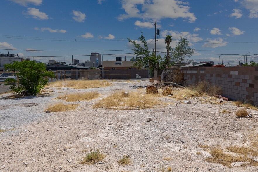 More Photos Of 407 Harrison Ave, Las Vegas Land For Sale
