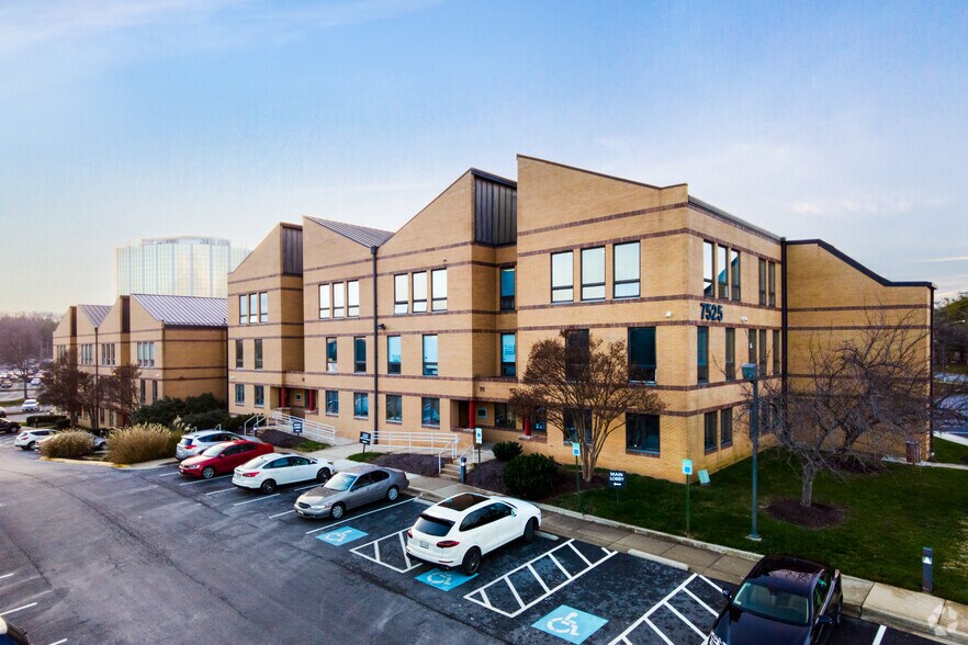 Primary Photo Of 7525 Greenway Center Dr, Greenbelt Medical For Sale