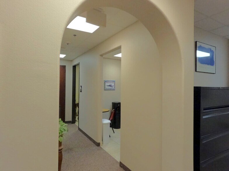 More Photos Of 6570 Naaman Forest Blvd, Garland Medical For Sale