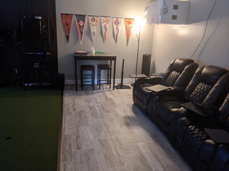 More Photos Of 1042 US-9 Rt, Queensbury Freestanding For Sale