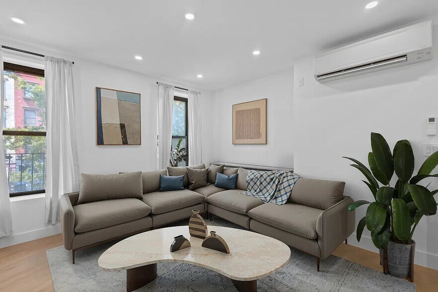 More Photos Of 176 Atlantic Ave, Brooklyn Apartments For Sale