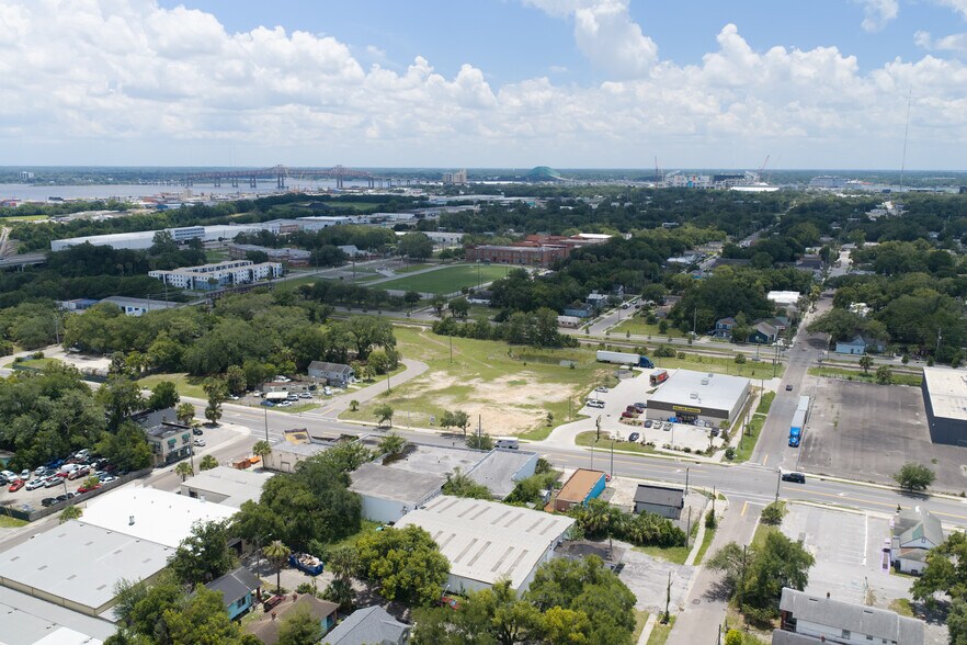 More Photos Of 1817 Florida Ave, Jacksonville Warehouse For Sale