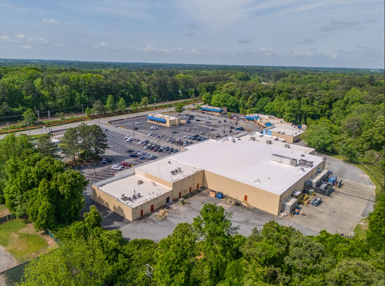 More Photos Of 3435-3461 Roosevelt Hwy, Red Oak Storefront For Sale