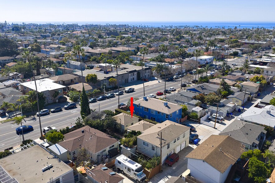 More Photos Of 4618 Voltaire St, San Diego Multifamily For Sale