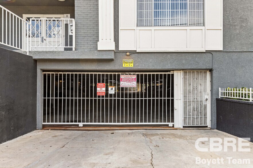 More Photos Of 6643 Haskell Ave, Van Nuys Apartments For Sale