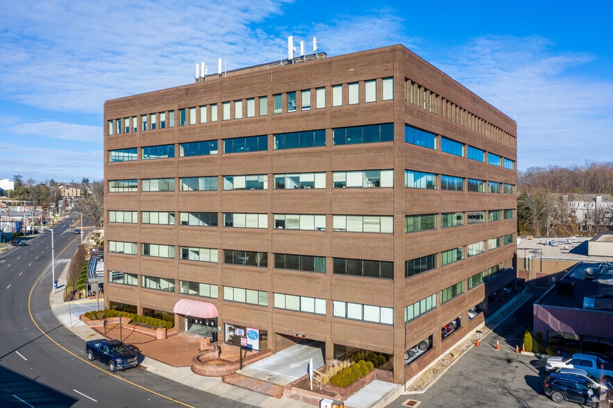 Primary Photo Of 2777 Summer St, Stamford Office For Lease