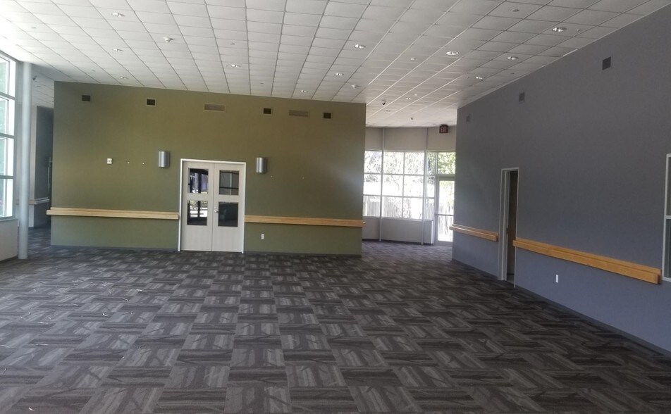 More Photos Of 2620 Tanglewilde St, Houston Medical For Lease