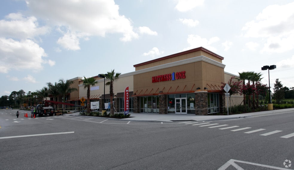 More Photos Of 5770 Ranch Lake Blvd, Bradenton Restaurant For Lease