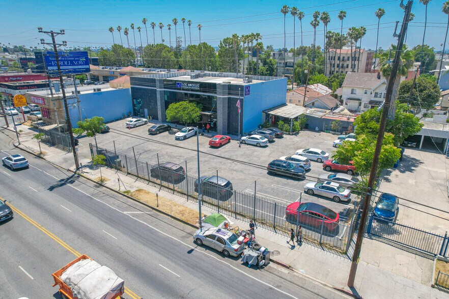 More Photos Of 1517 S Western Ave, Los Angeles Freestanding For Sale