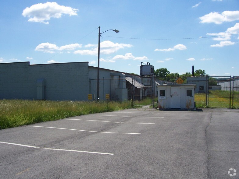 More Photos Of 69 Bailey St, Coxsackie Industrial For Sale
