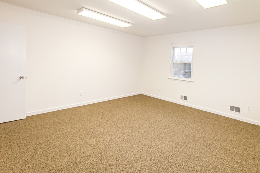 More Photos Of 2253 South Ave, Scotch Plains Office For Lease