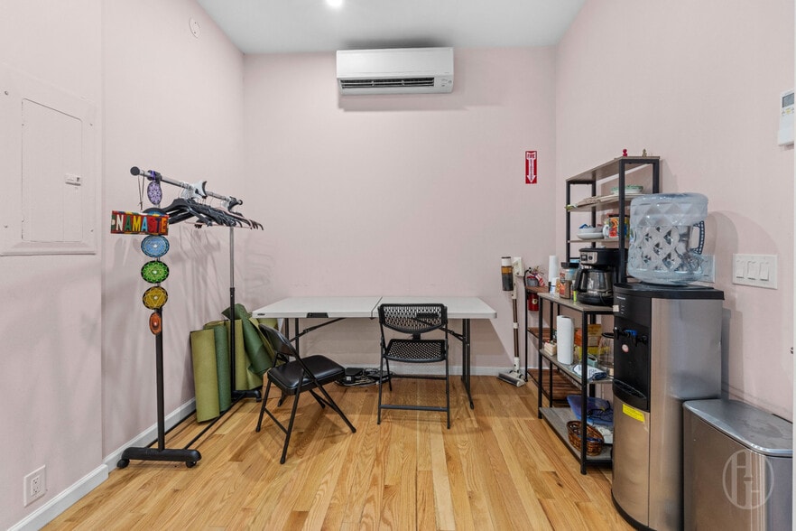 More Photos Of 41-12 29th St, Long Island City Storefront Retail Residential For Lease