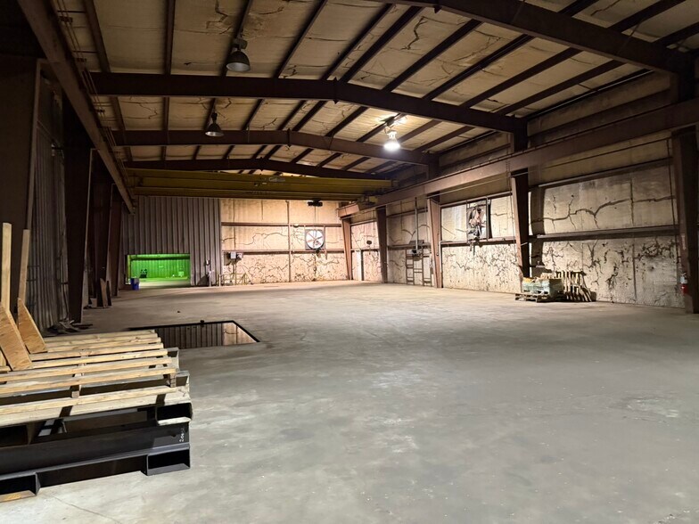 More Photos Of 1462 FM 2199, Marshall Warehouse For Sale