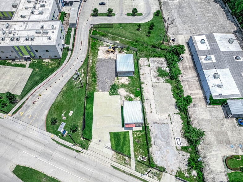 More Photos Of 1908 Little York Rd, Houston Auto Repair For Sale