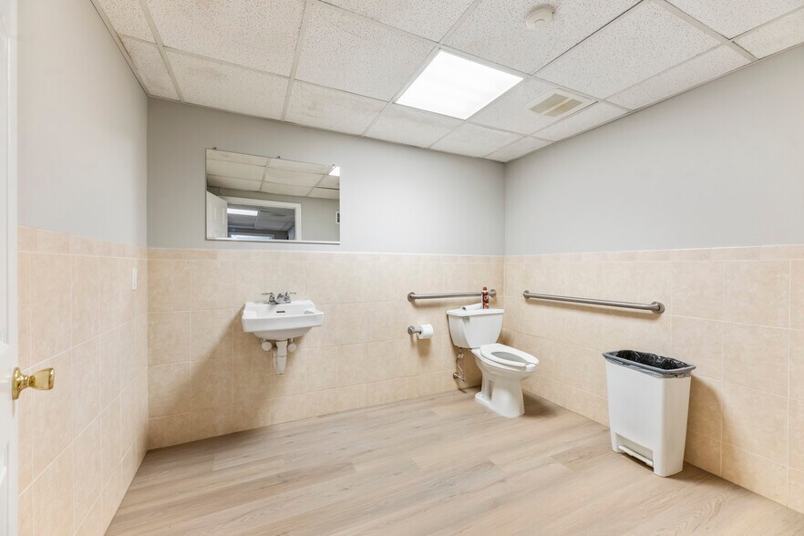 More Photos Of 533 Main St, Spotswood General Retail For Lease