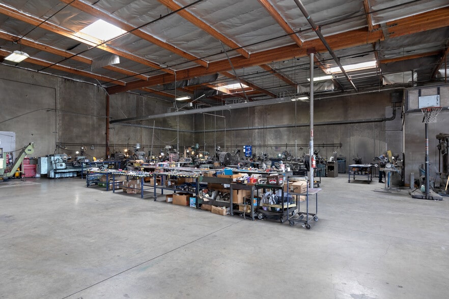 More Photos Of 9216 Bally Ct, Rancho Cucamonga Warehouse For Sale