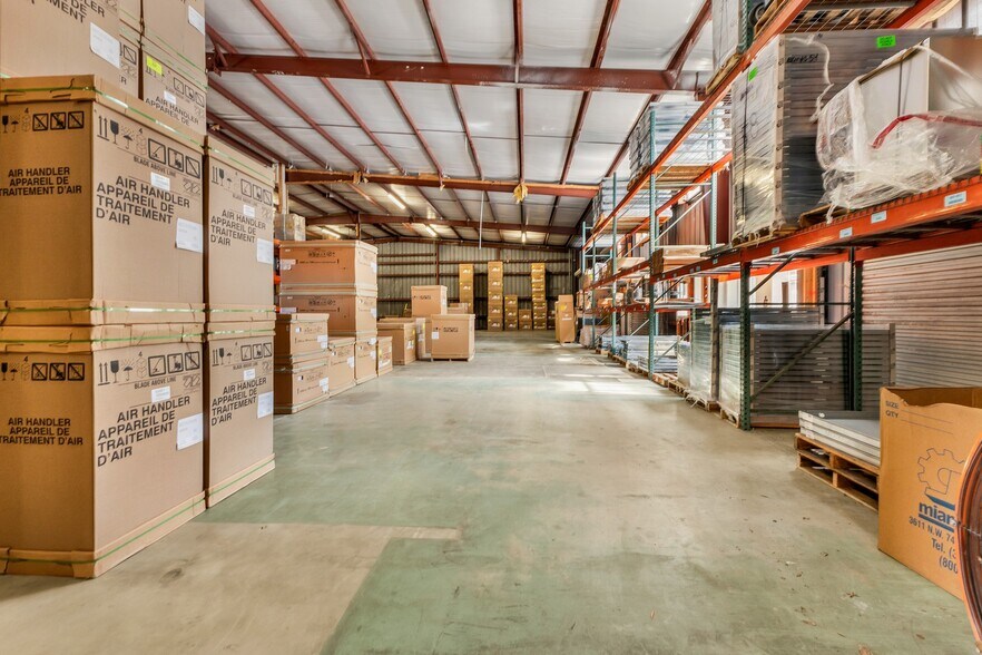 More Photos Of 18230 Paulson Dr, Port Charlotte Warehouse For Sale