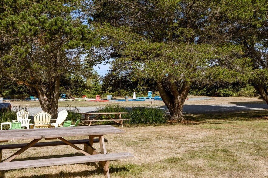 More Photos Of 597 Ducken Rd, Oak Harbor Golf Course Driving Range For Sale