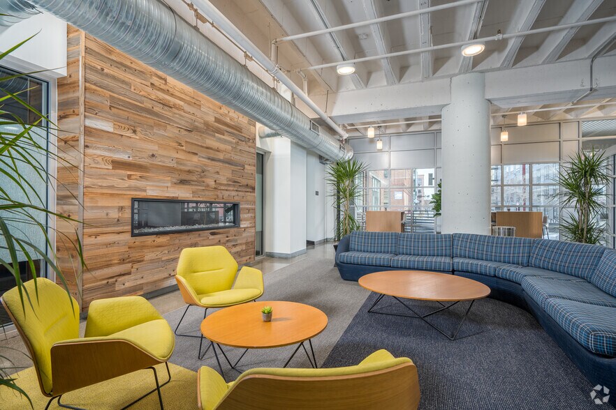 More Photos Of 901 N 3rd St, Minneapolis Loft Creative Space For Lease