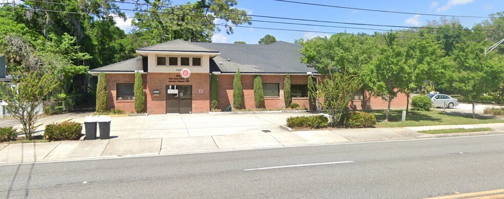 Primary Photo Of 2449 University Blvd, Jacksonville Medical For Sale