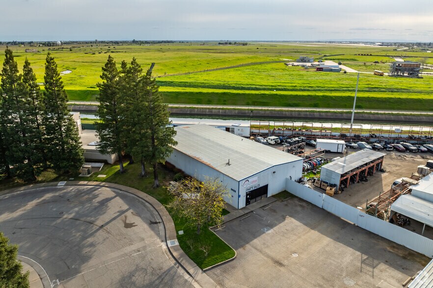 More Photos Of 3698 Omec Cir, Rancho Cordova Warehouse For Sale