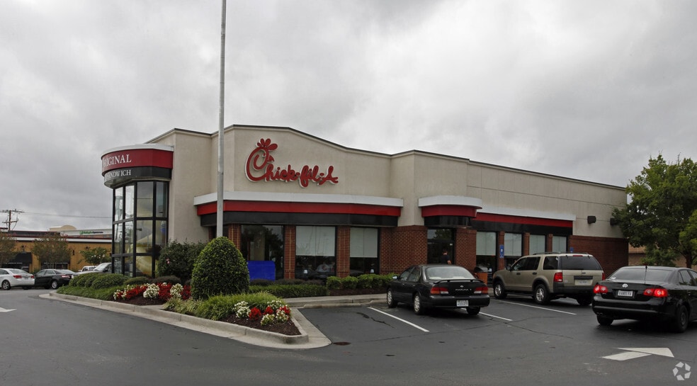 More Photos Of 1201-1301 N Military Hwy, Norfolk Unknown For Lease