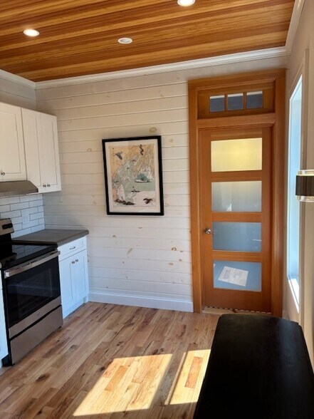 More Photos Of 80 Wilson St, Portland Apartments For Sale