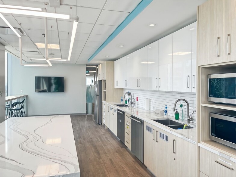 More Photos Of 7300 Edmonds St, Burnaby Office For Sale