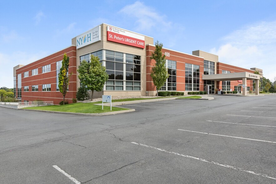 More Photos Of 400 Patroon Creek Blvd, Albany Medical For Lease