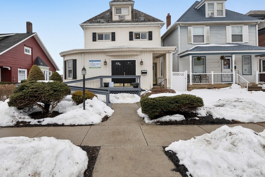 Primary Photo Of 1810 Washington Blvd, Easton Office Residential For Sale