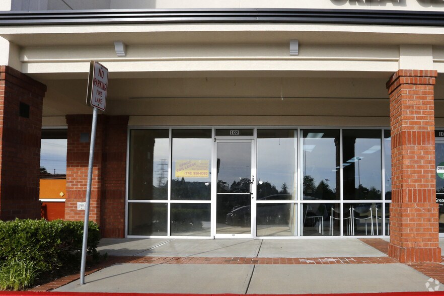 More Photos Of 1635 Old 41 Hwy NW, Kennesaw Storefront For Sale