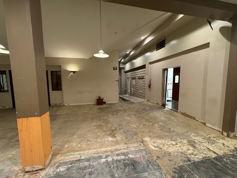 More Photos Of 13526 Central Ave, Chino Restaurant For Sale