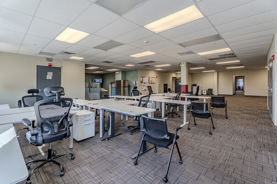 More Photos Of , Buffalo Office For Sale
