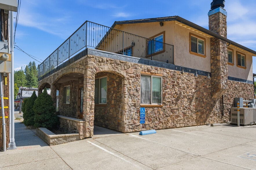 More Photos Of 450 Colfax Ave, Grass Valley Restaurant For Sale